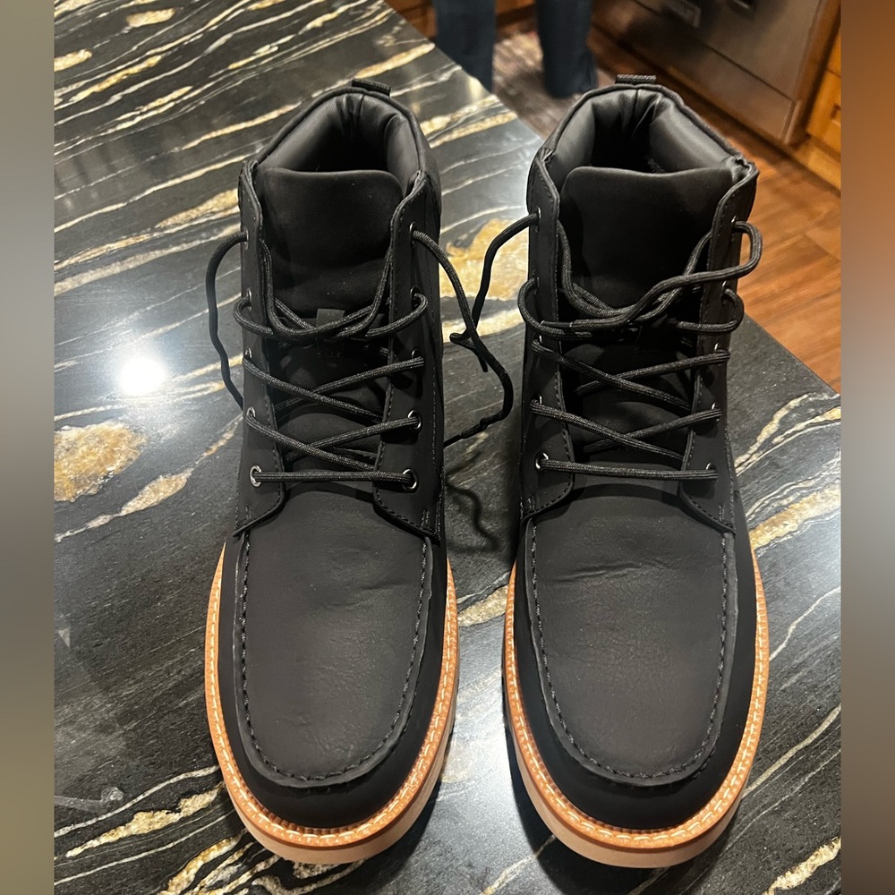 Men’s Clifton Black Club Room Boots